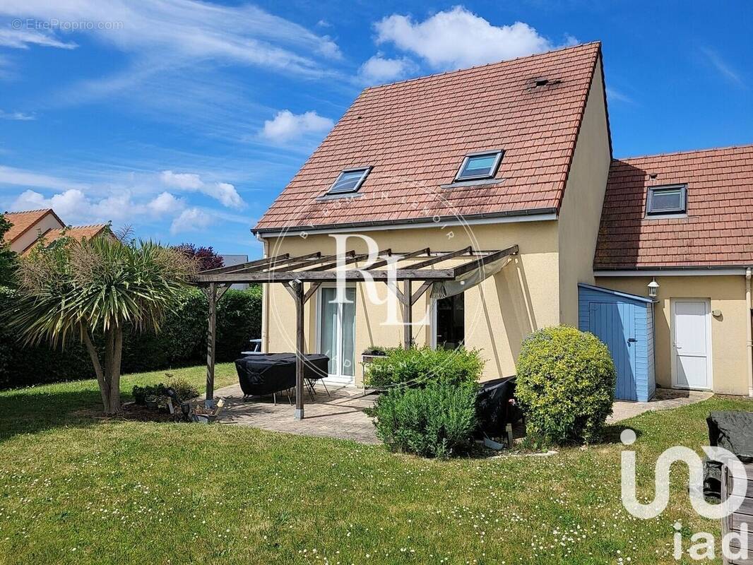Photo 1 - Maison à MERVILLE-FRANCEVILLE-PLAGE