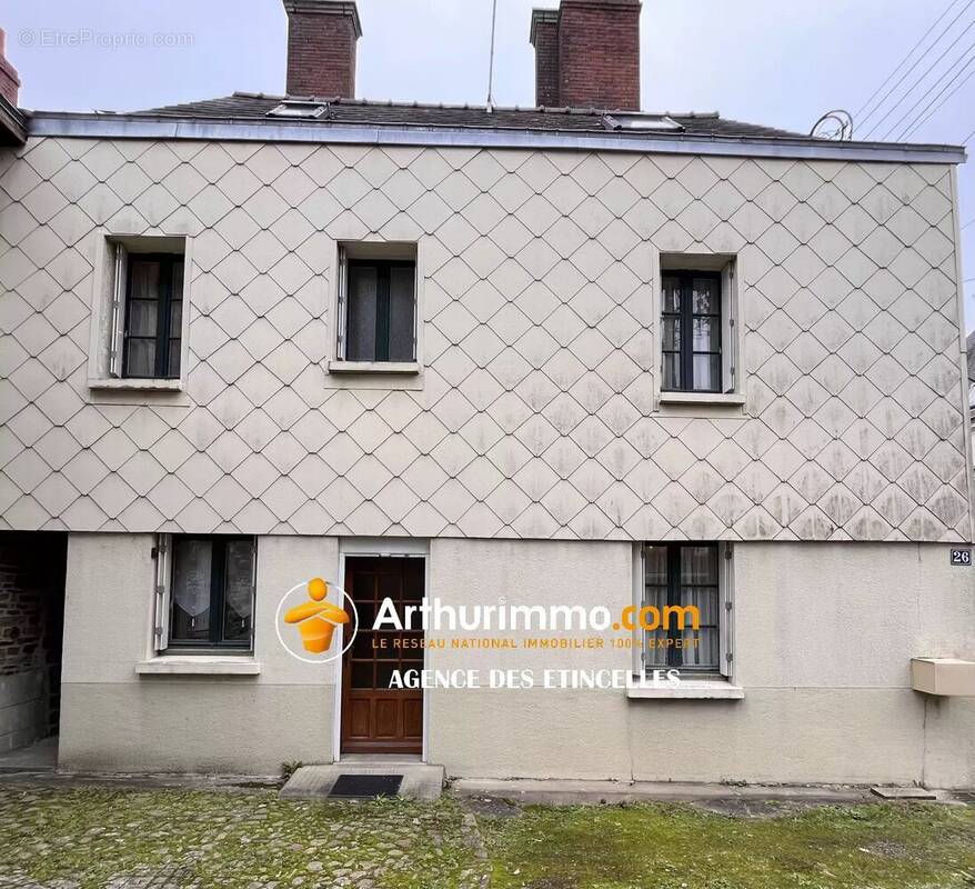 Maison à MARTIGNE-FERCHAUD