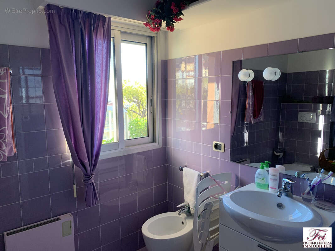 Appartement à MENTON