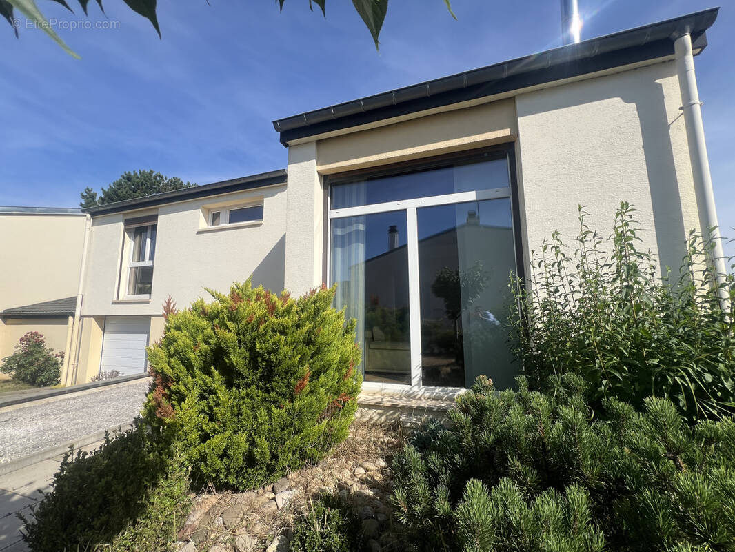 Maison à SEICHAMPS