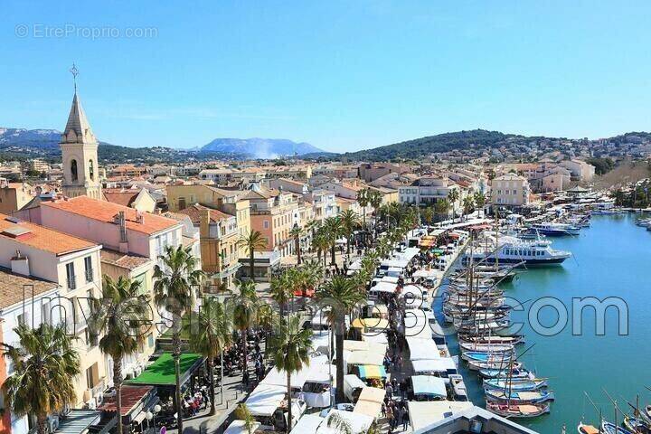 Commerce à SANARY-SUR-MER