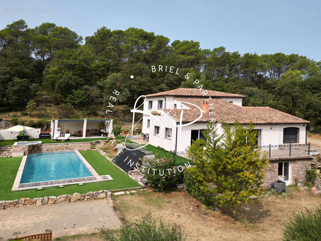 Maison à LORGUES
