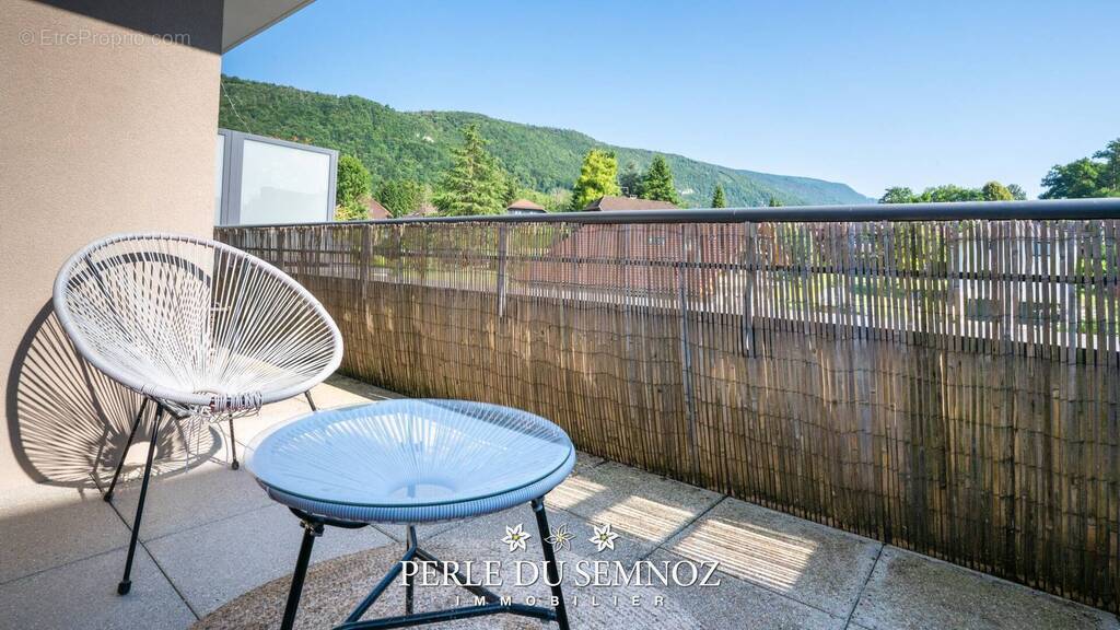Appartement à QUINTAL