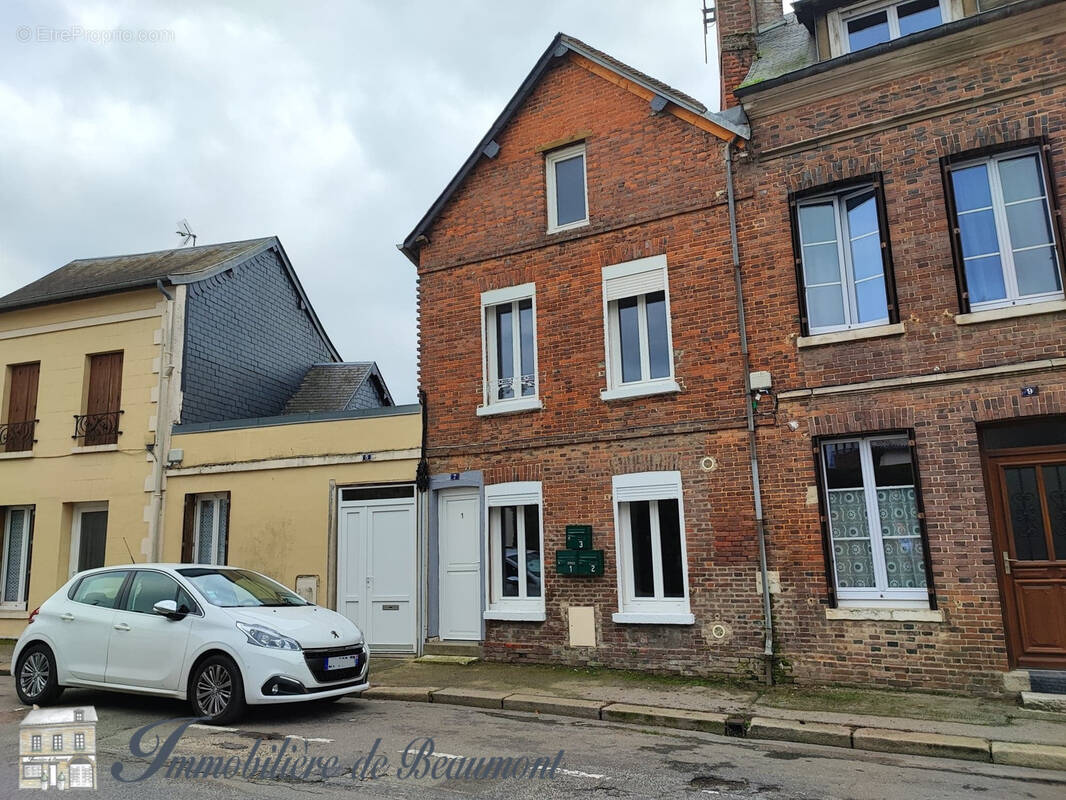 Appartement à LE NEUBOURG