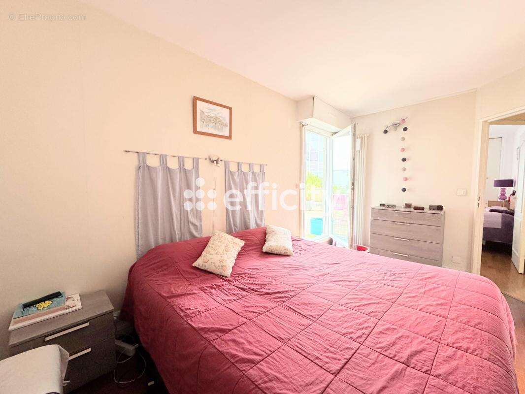 Appartement à MAISONS-ALFORT