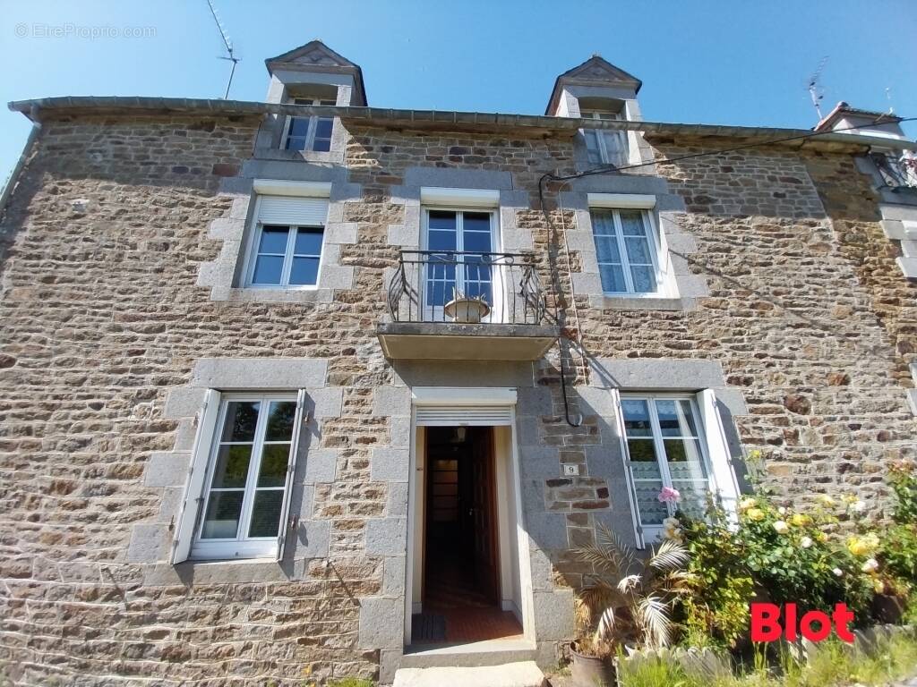 Maison à PLEUDIHEN-SUR-RANCE