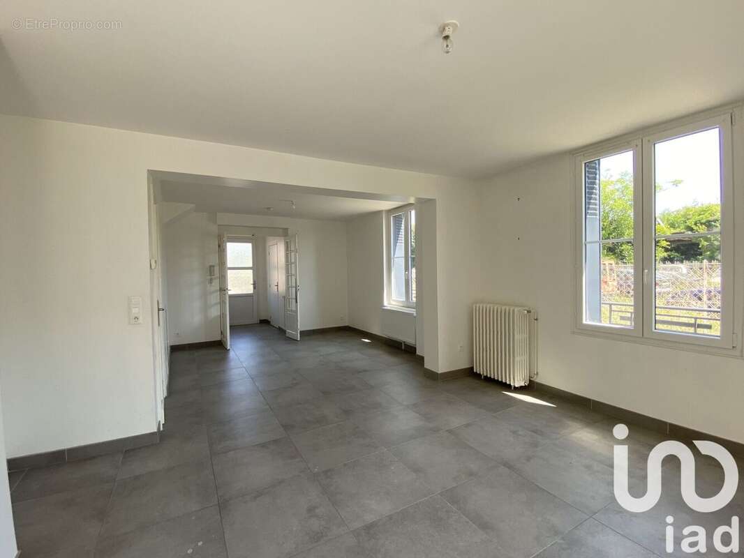 Photo 2 - Appartement à SAINTE-SAVINE