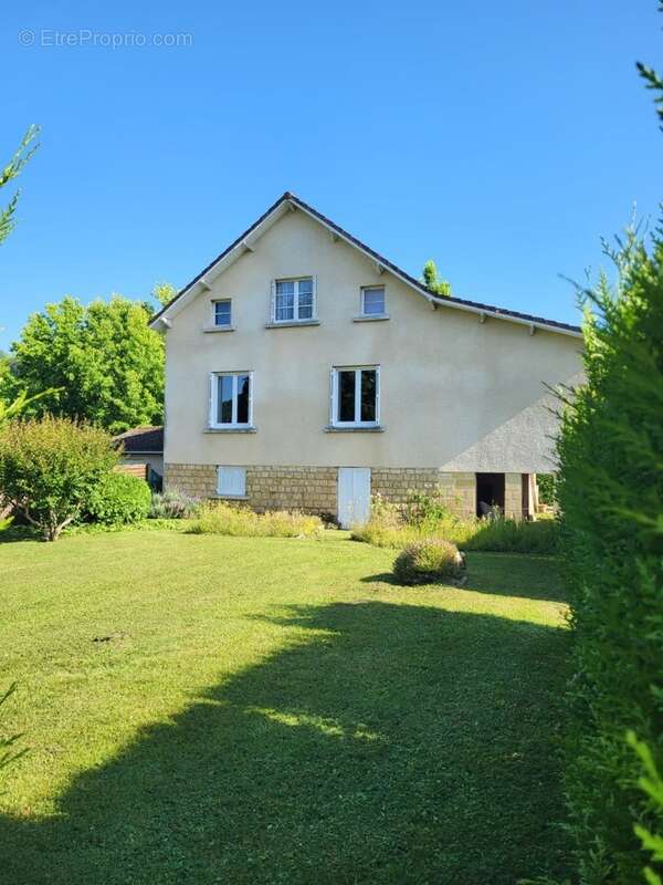 Maison à LALINDE