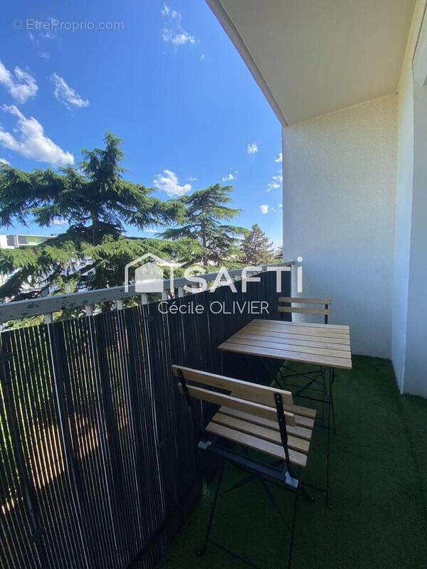 Photo 1 - Appartement à SAINT-JACQUES-DE-LA-LANDE