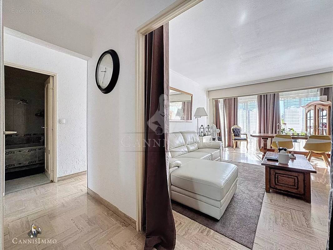 Appartement à CANNES