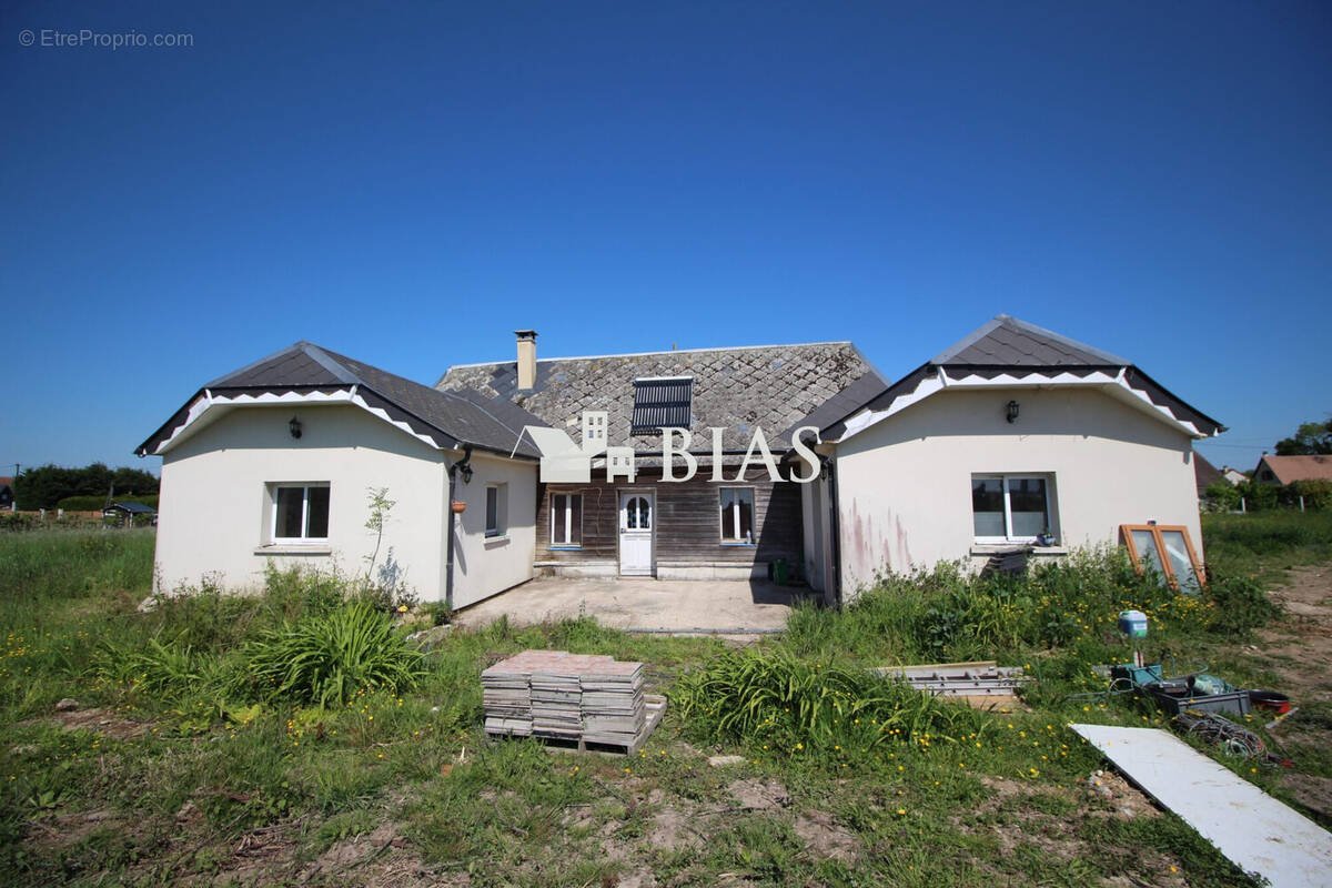 Maison à LE NEUBOURG