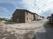 Appartement à COSNES-ET-ROMAIN