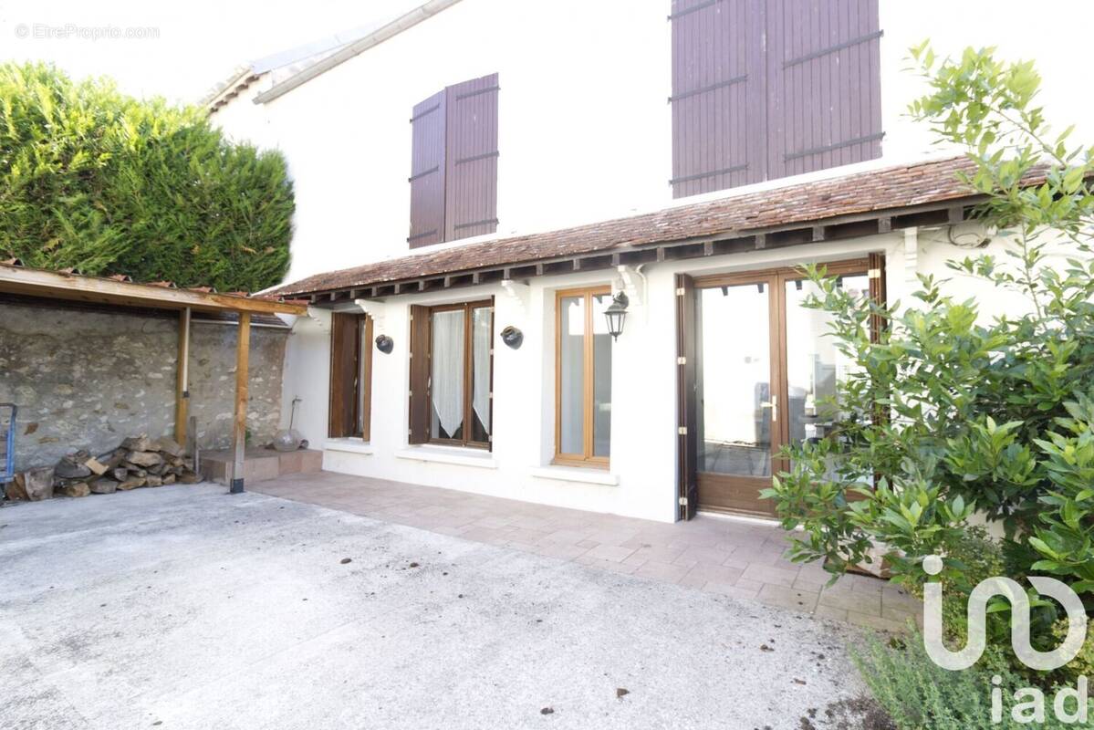 Photo 1 - Maison à JOUY-SUR-MORIN