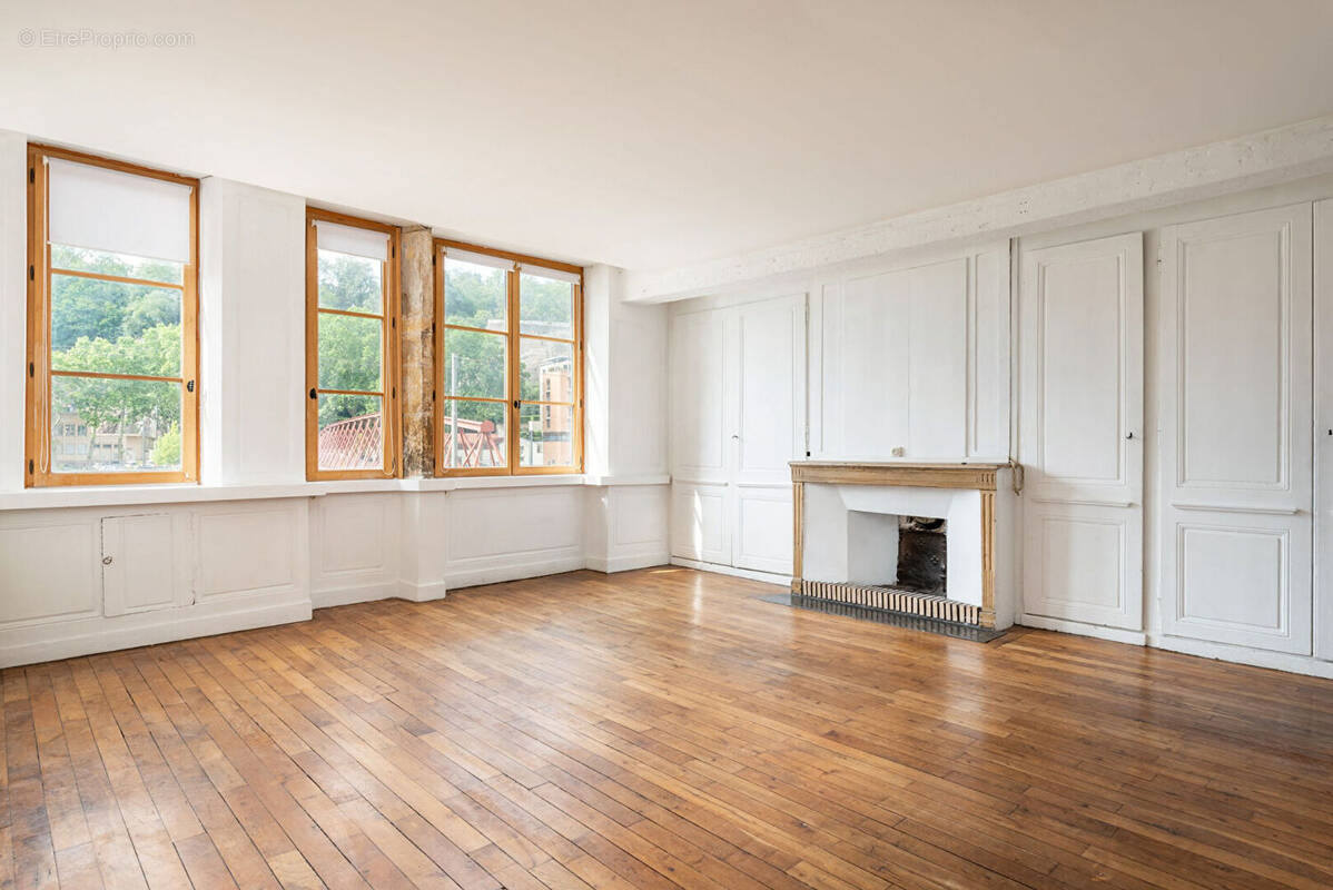 Appartement à LYON-5E