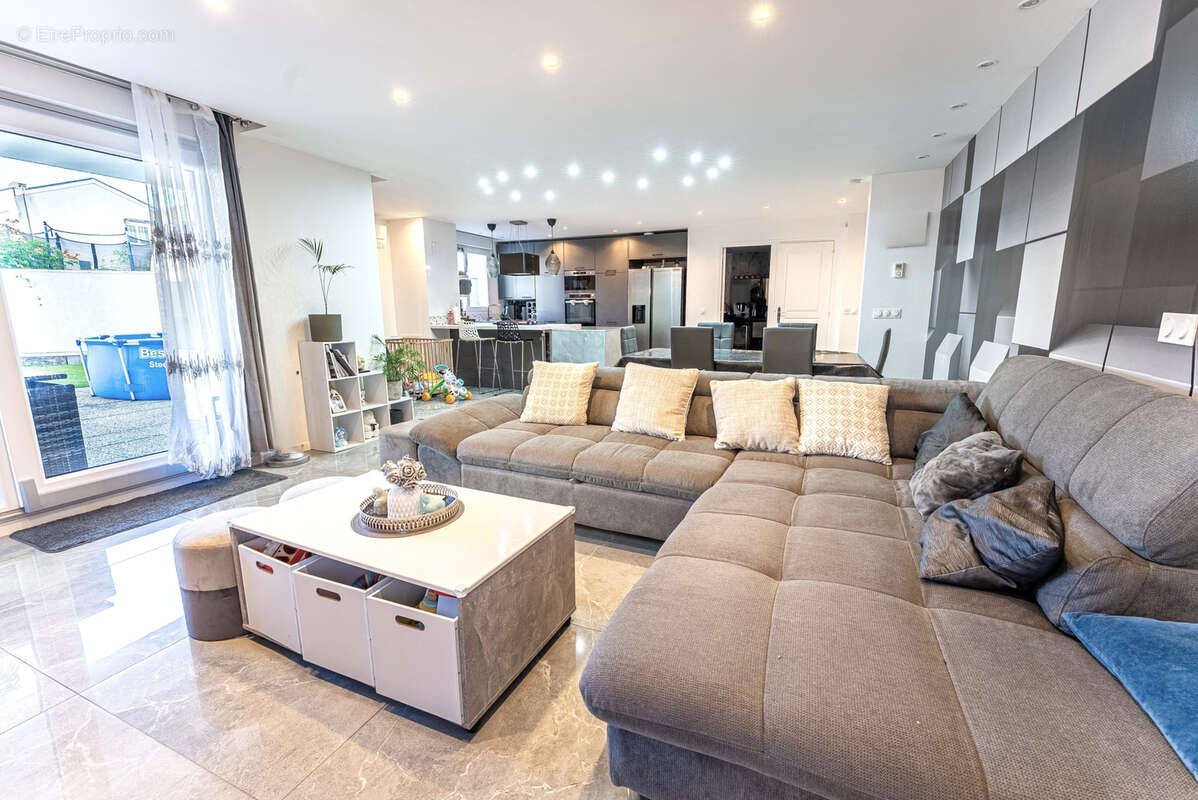 Appartement à ECHIROLLES