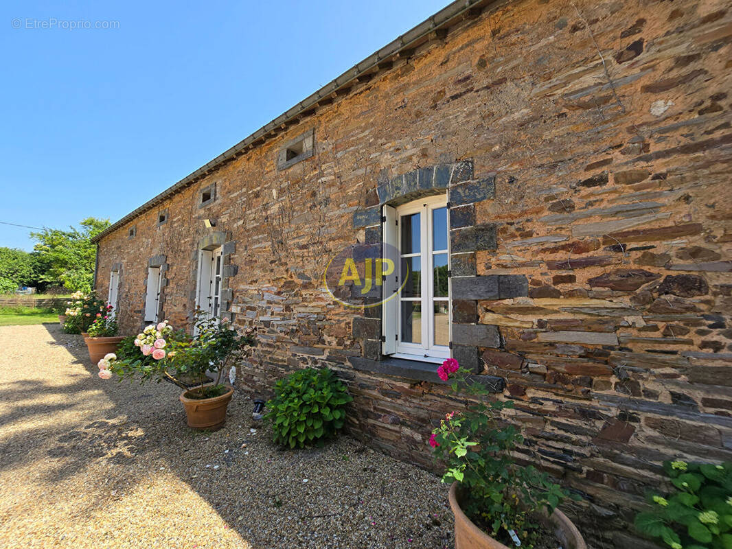 Maison à GUEMENE-PENFAO