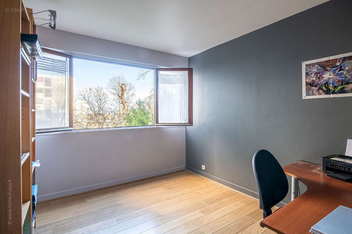 Appartement à LA CELLE-SAINT-CLOUD