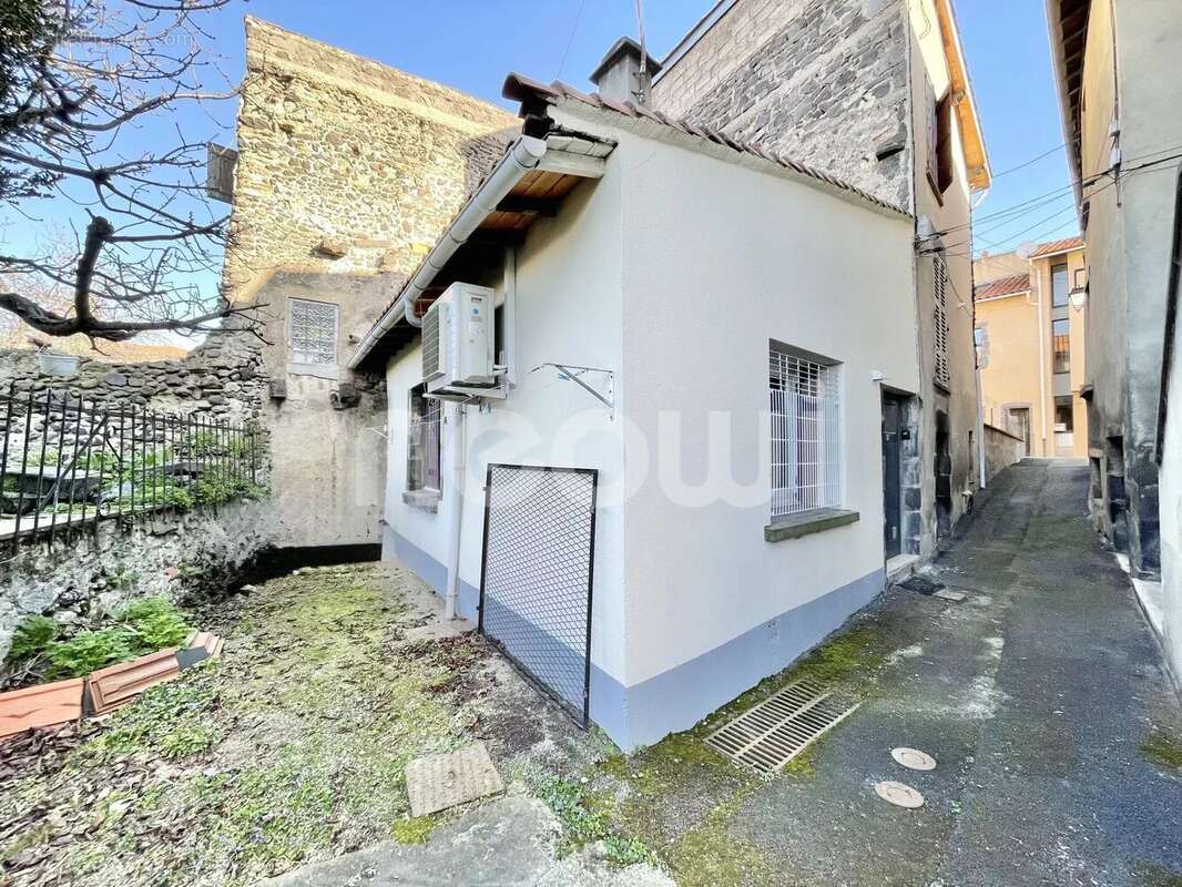 Maison à CLERMONT-FERRAND