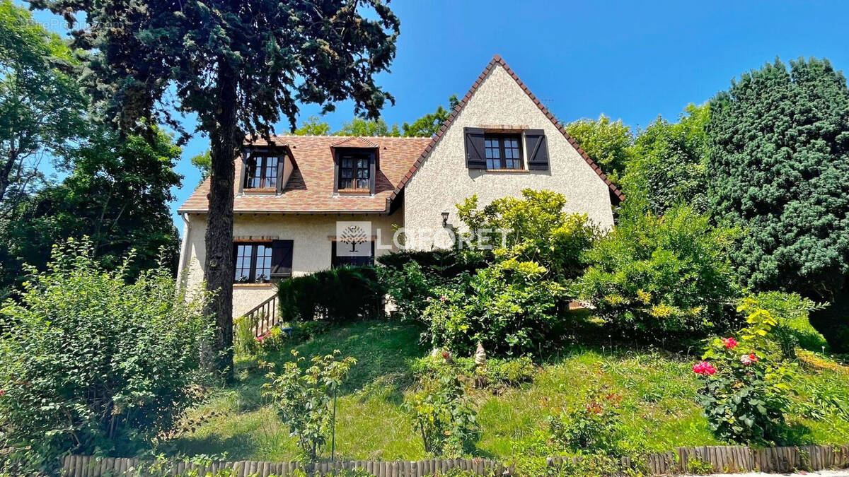 Maison à VIROFLAY