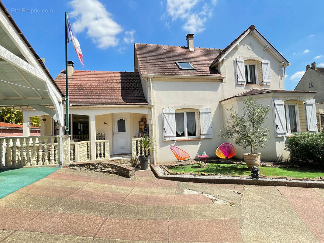 Maison à MAINTENON