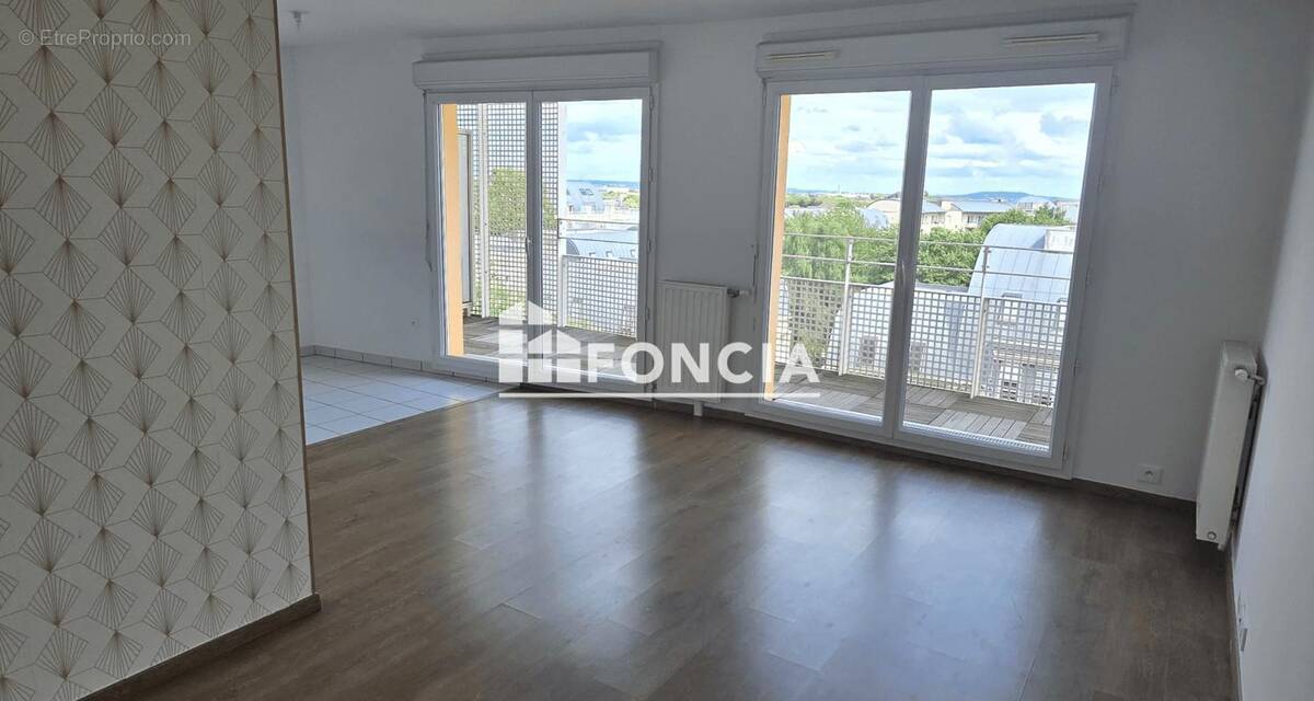 Appartement à CERGY