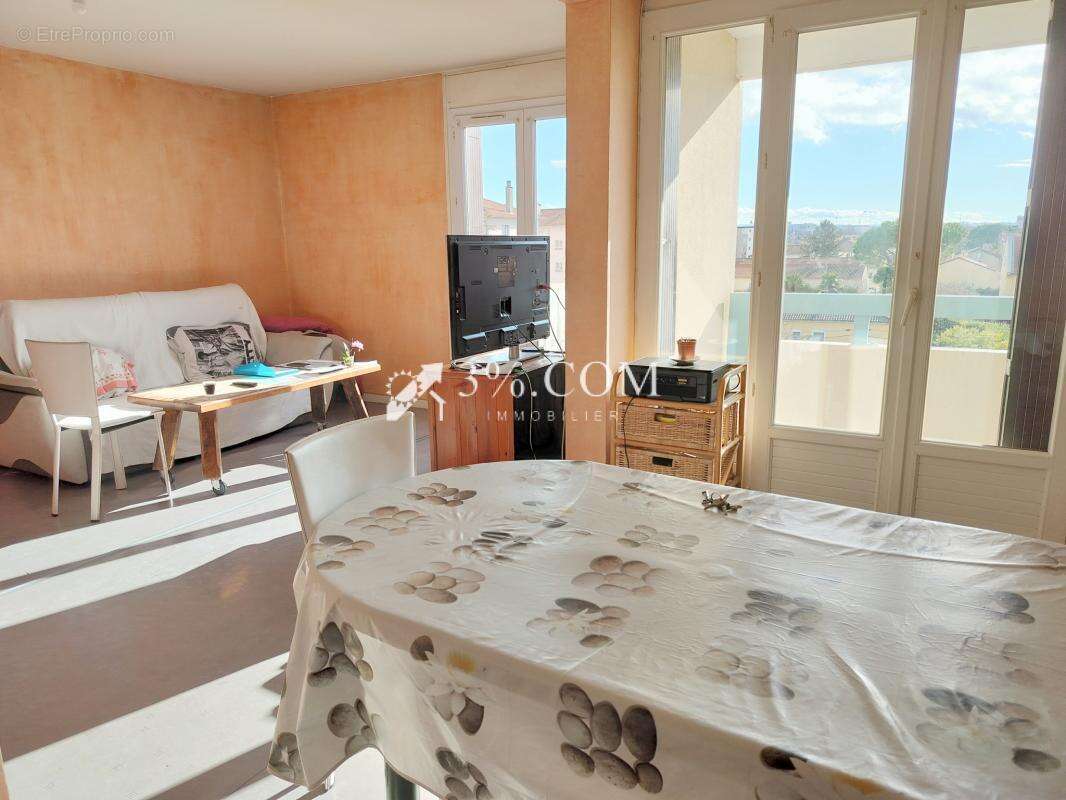 Appartement à BOURG-LES-VALENCE