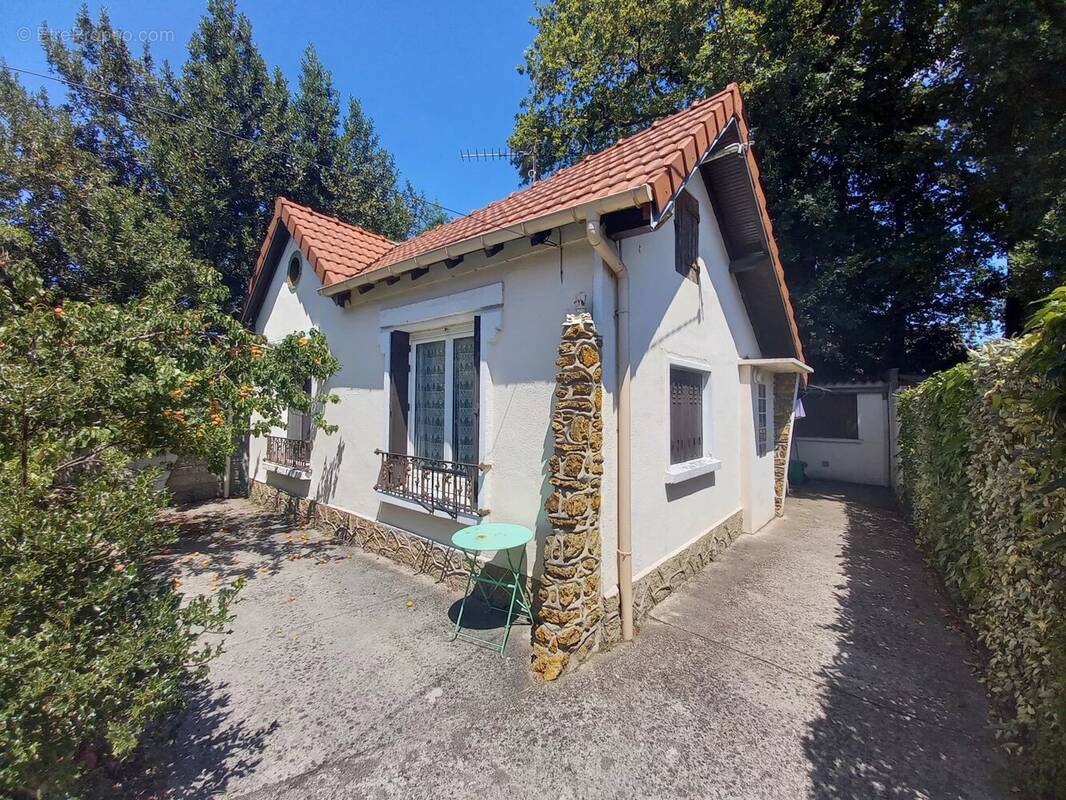 Maison à AULNAY-SOUS-BOIS