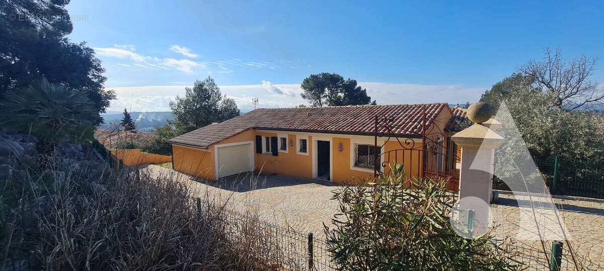Maison à LORGUES
