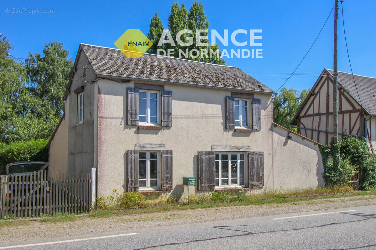 Maison à MONTREUIL-L&#039;ARGILLE