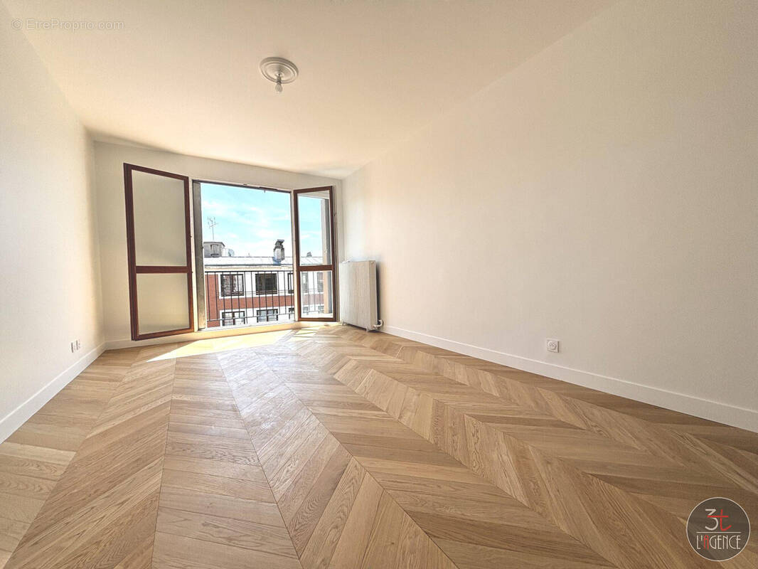 Appartement à FONTENAY-SOUS-BOIS