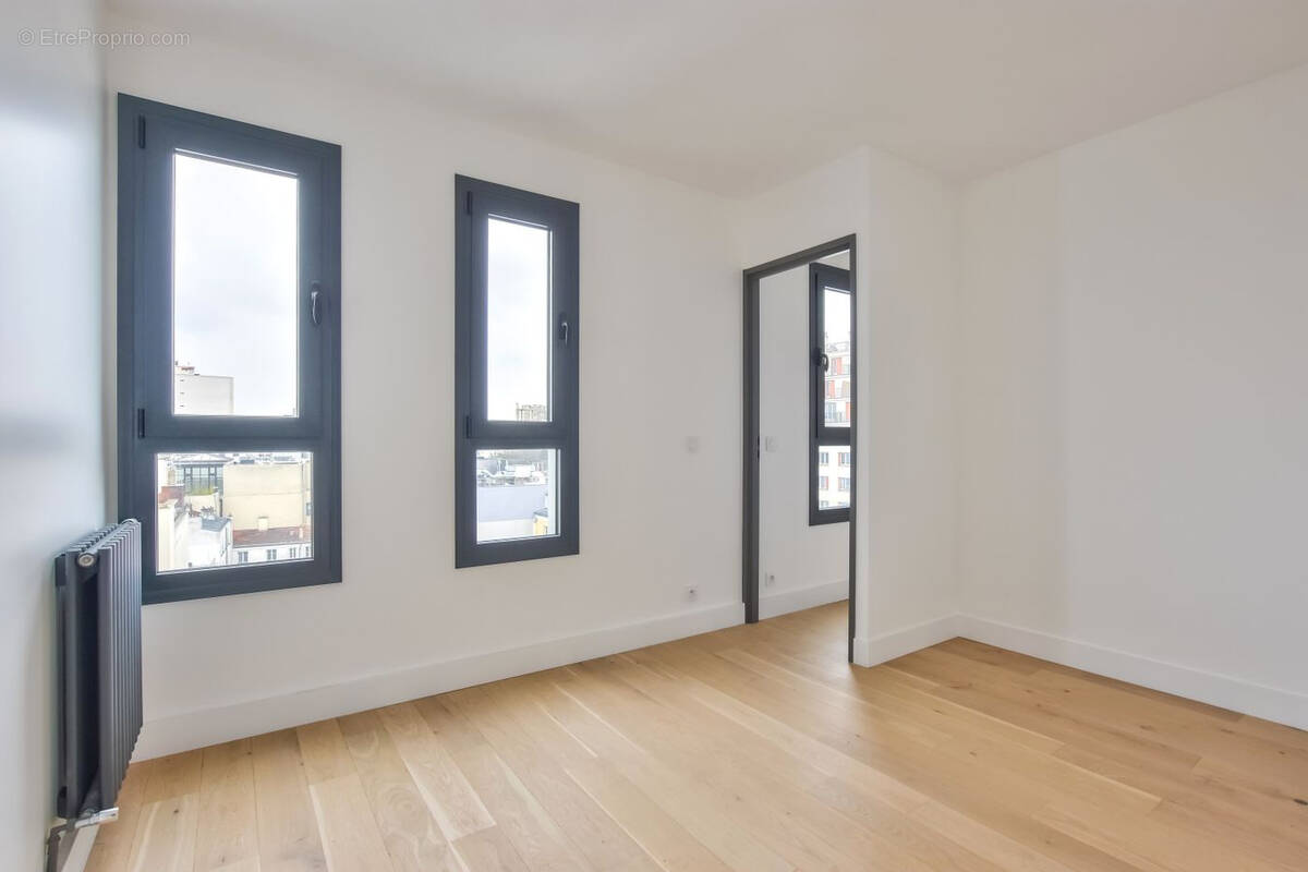 Appartement à PARIS-19E