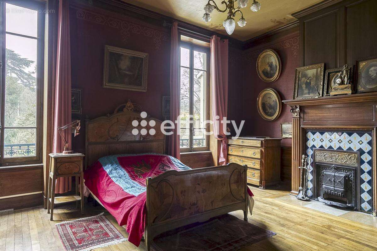 Maison à LYON-9E