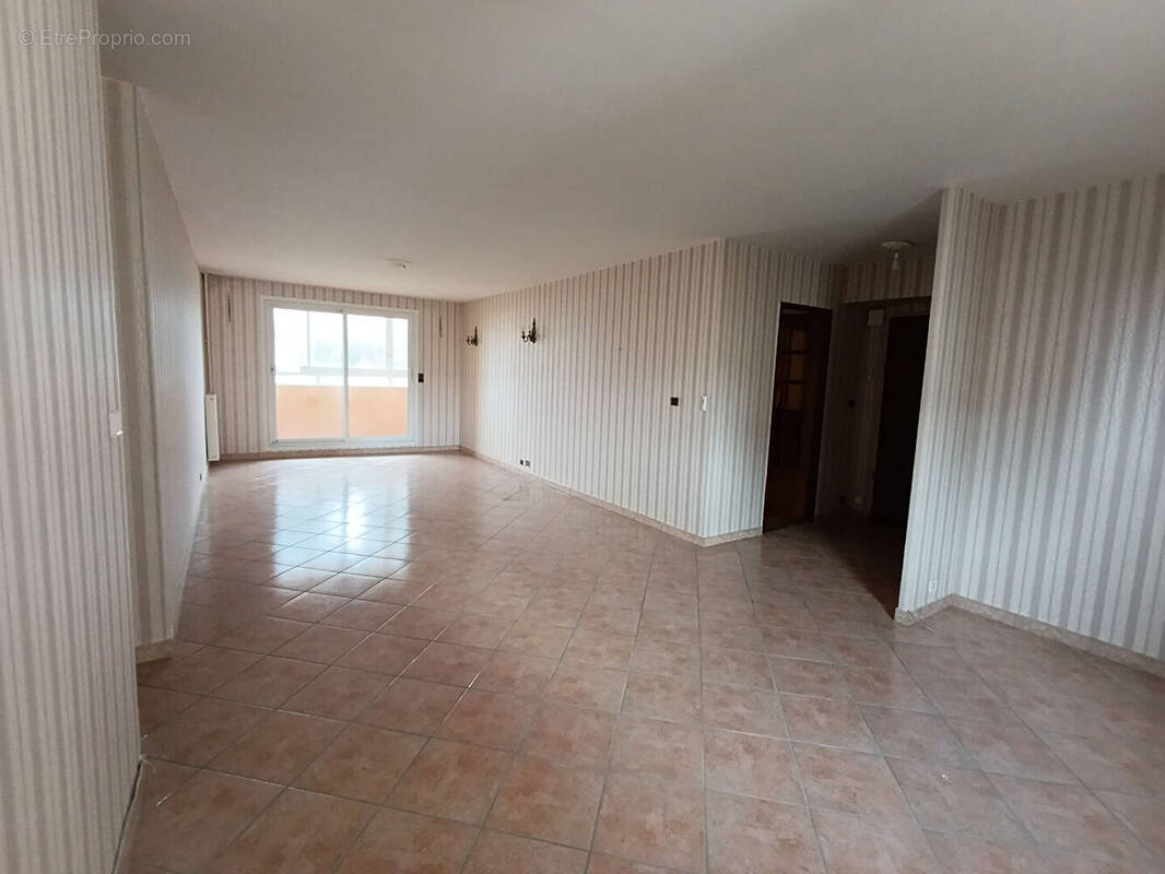 Appartement à VITROLLES