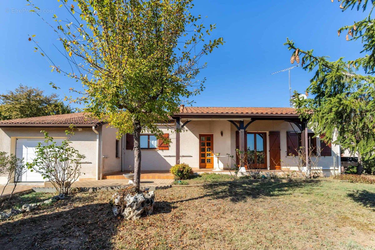 Maison à PENNE-D&#039;AGENAIS