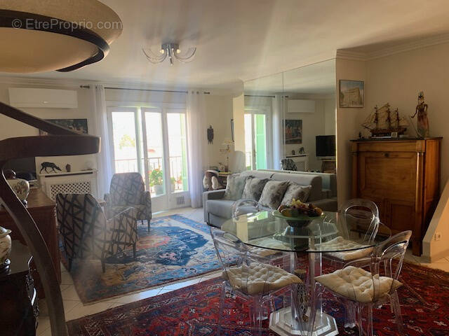 Appartement à MENTON