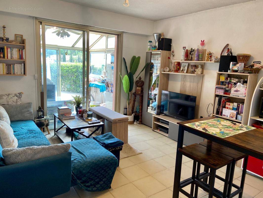 Appartement à VILLENEUVE-LOUBET