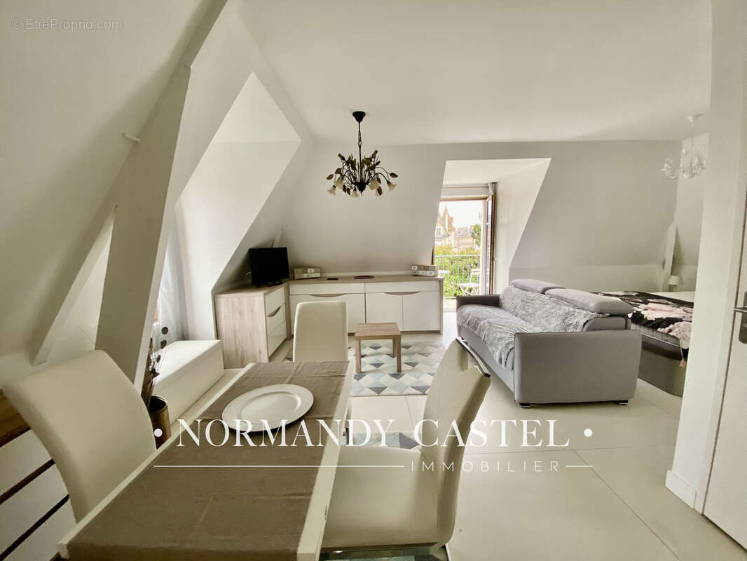 Appartement à DEAUVILLE