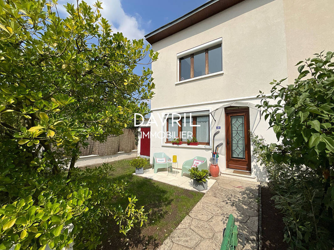 Maison à CONFLANS-SAINTE-HONORINE