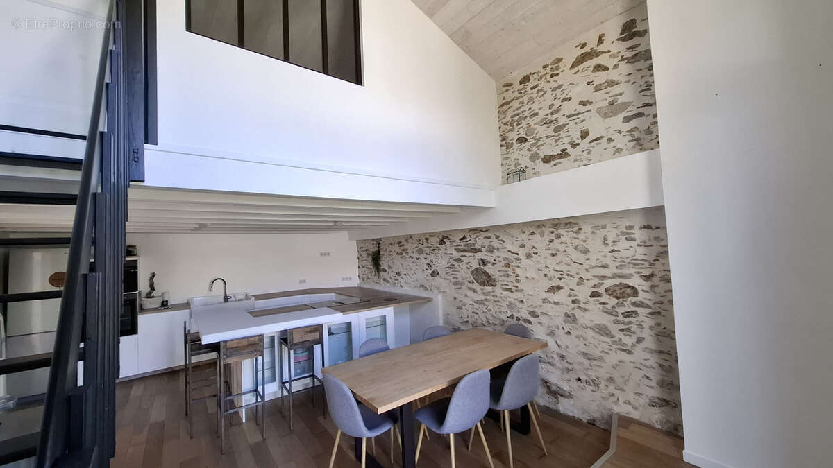 Maison à SAINTE-PAZANNE
