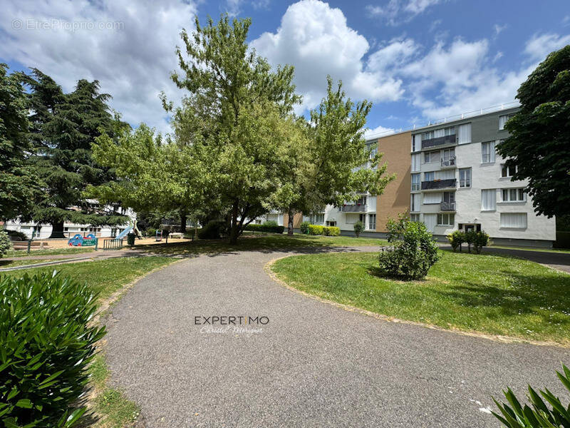 Appartement à LAGNY-SUR-MARNE