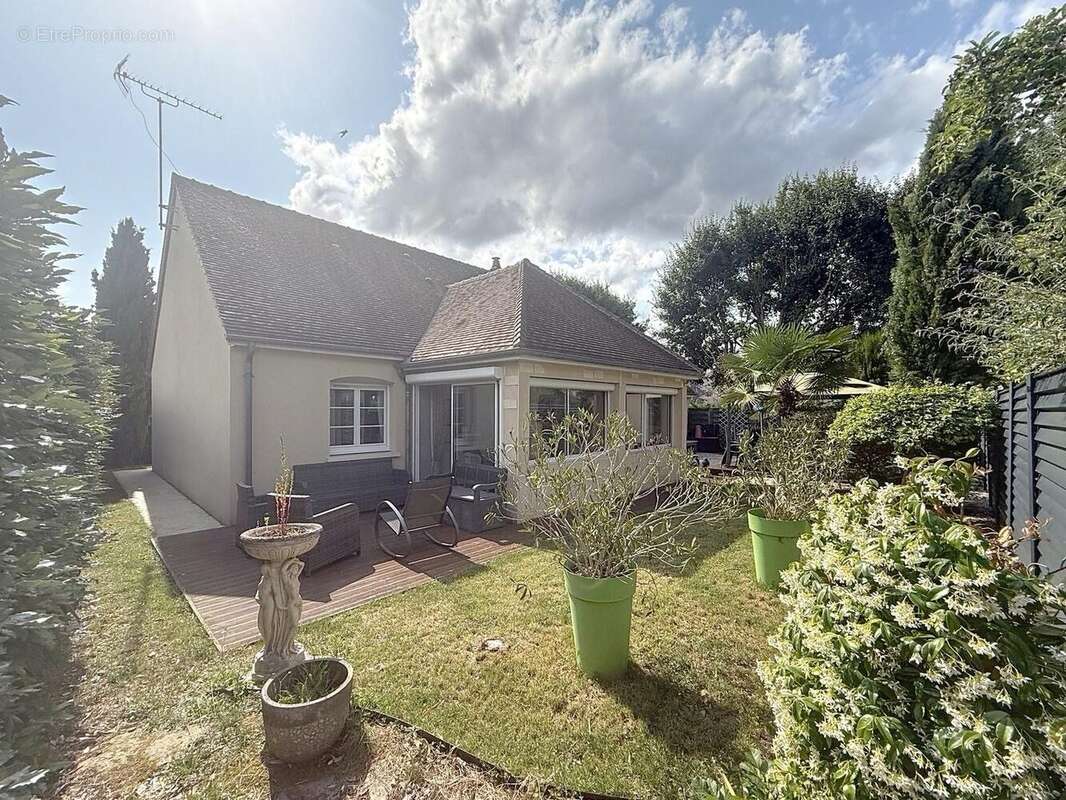 Maison à CHAMBRAY-LES-TOURS