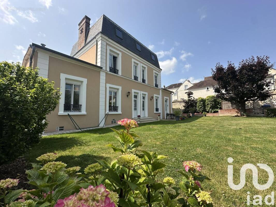 Photo 1 - Maison à CHATEAU-THIERRY