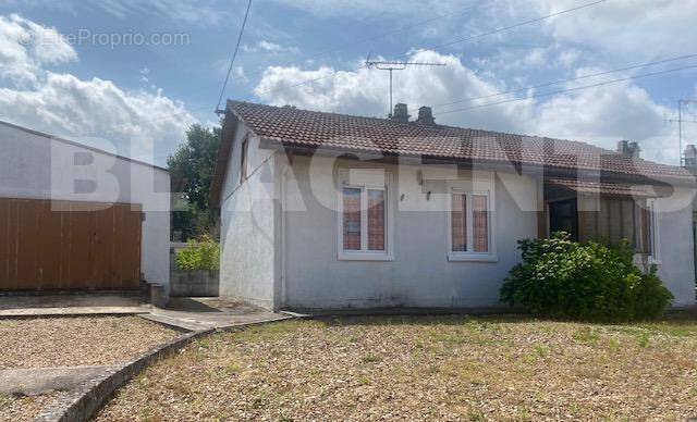 maison - Maison à VILLEMANDEUR
