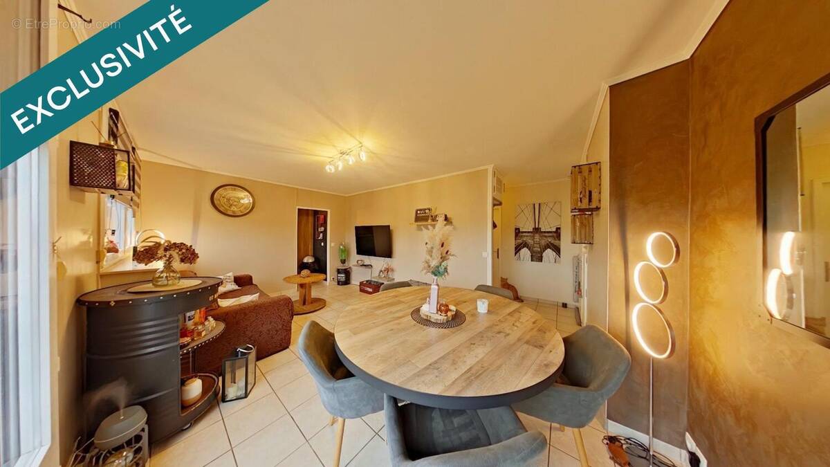 Photo 1 - Appartement à LONGUYON