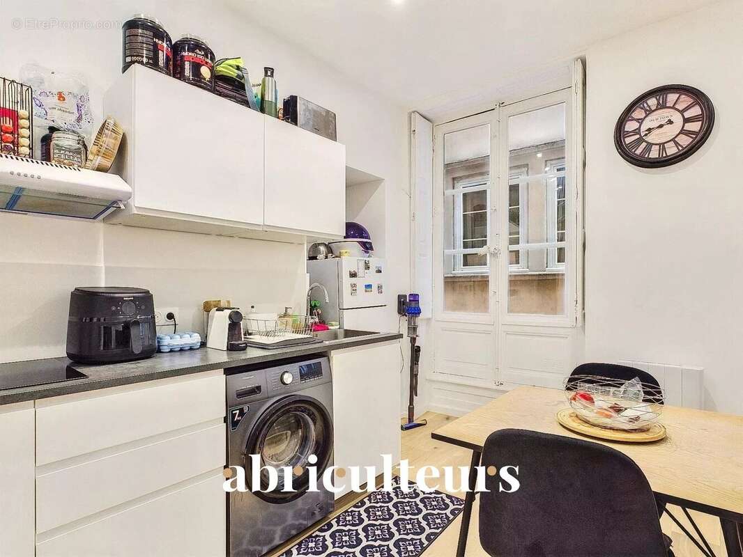 Appartement à LYON-1E