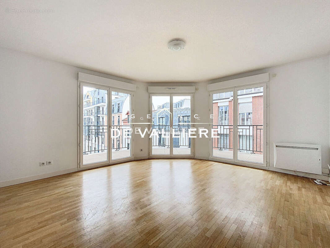 Appartement à PUTEAUX