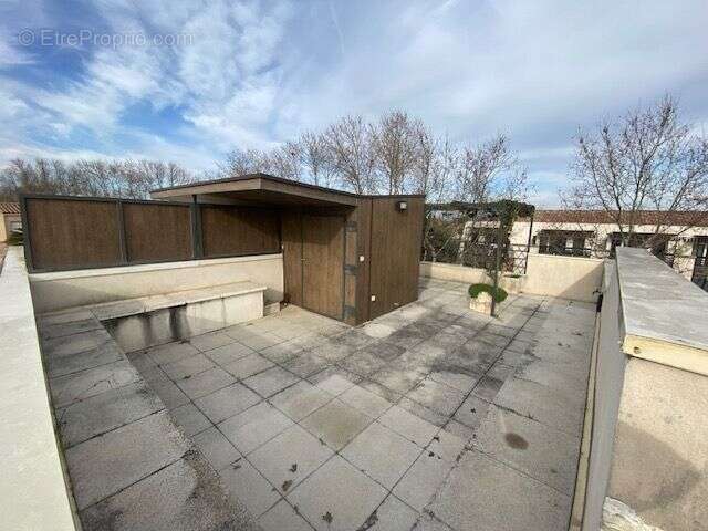 Appartement à MAUGUIO