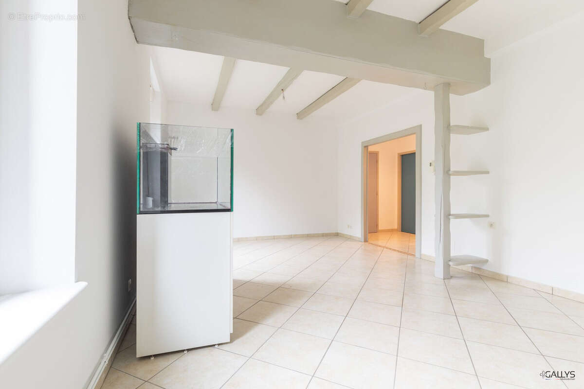 Appartement à AUBOUE