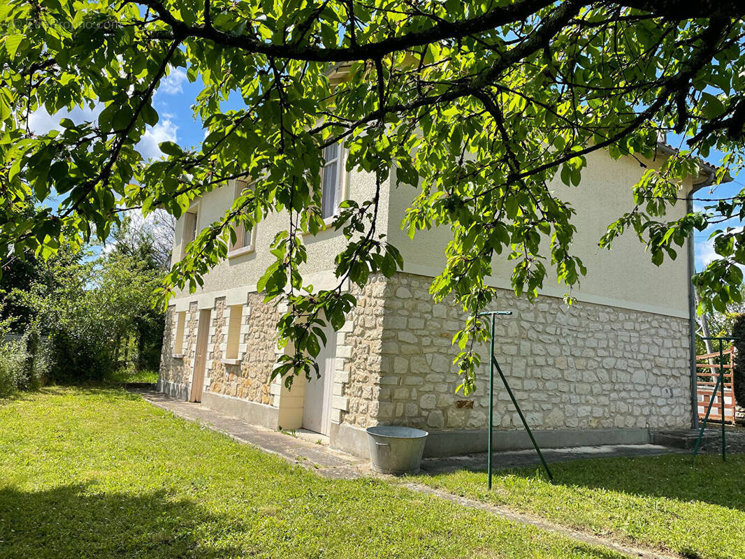 Maison à SAINT-BENOIT