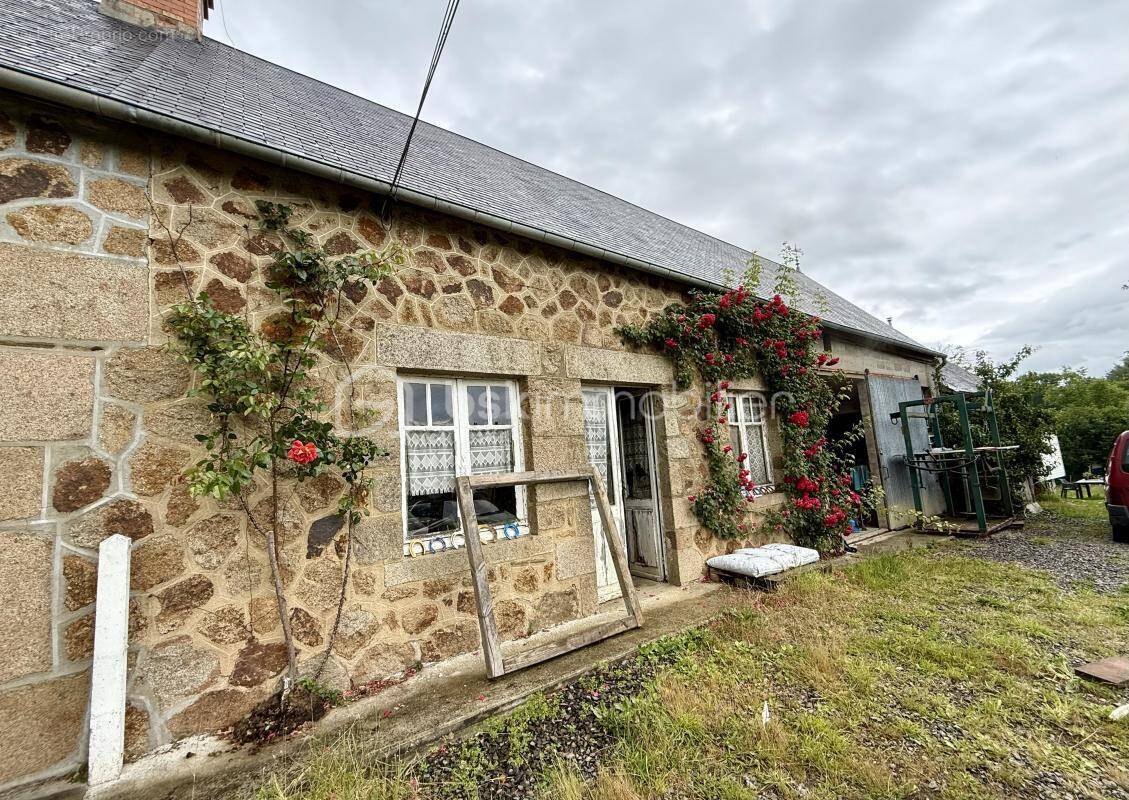 Maison à PARIGNY